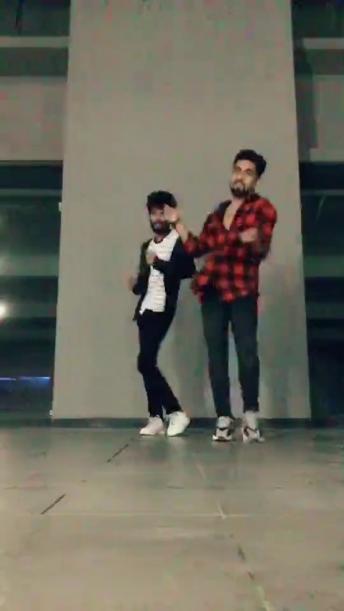 Dance_fire__fire__heart_️  foryou  foryoupage   sanorita  dance  danceindia  viral  teamdrobow @klexx_d_robow  960 X 540 