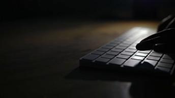 Here's Why You Should Avoid Using Google To Diagnose Medical Symptoms