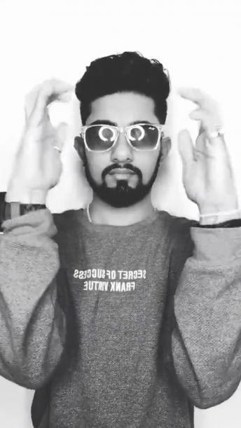 Dance _fire_  foryou  foryoupage  trending  teamdrobow  viral  dance  danceindia  danceinpublic  960 X 540 