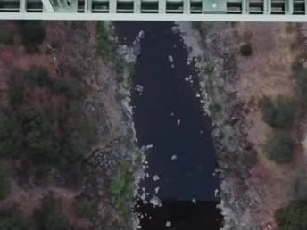 Fearless daredevil makes an astonishing 730-foot base jump