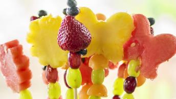 Make your own homemade edible arrangement