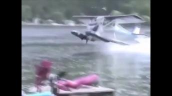 Airplane crashing in water incidents