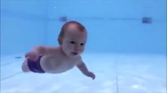 Cute babies swimming!!