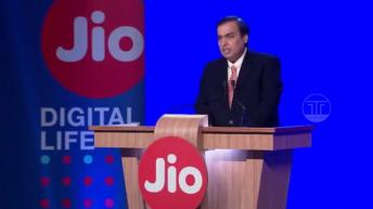 Jio அதிரடி அறிவிப்பு  அனைவருக்கும் 5GB per day இலவசம் Dat