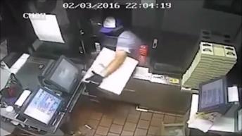 Dumb criminals caught in the act!!