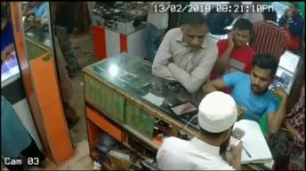 Stupid Thief caught on cctv stealing mobile