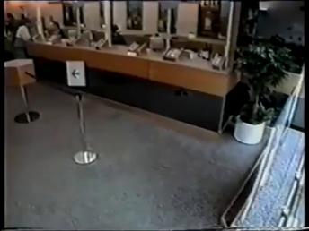 Stupid Criminals Caught On CCTV