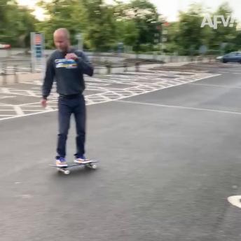 ವಿದೇಶಿಯರ ತರ್ಲೆ ತುಂಟಾಟ ನೋಡಿ ಸ್ವಲ್ಪ ನಕ್ಕು ಬಿಡಿ