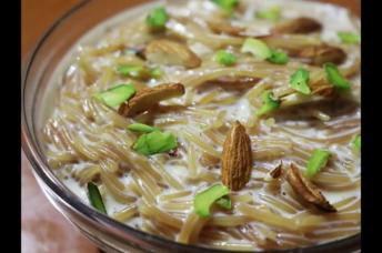 दूध वाली मीठी सेवई  Sewai ki kheer in Hindi  Vermicelli sweet dessert recipe  Sangita Agarwal