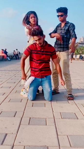 mera khuda janta hai