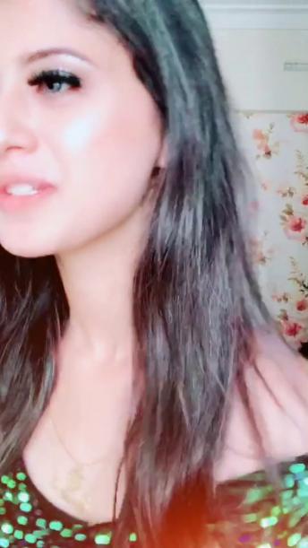 Hum bhi us khuda ke banaye hue hai