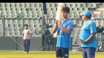 Arjun Tendulkar  Fast Bowling To Virat Kohli in NetsIndia vs England