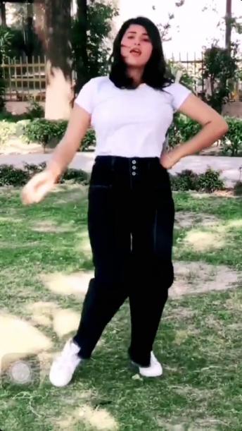 hyee tere bina srda e ni 