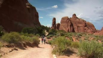 Arches National Park Tour: Exploring Nature's Stone Sculptures
