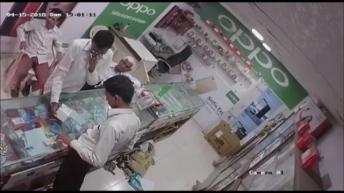 Caught on cctv mobile thief!!