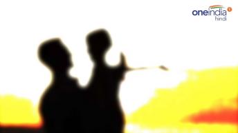 नमाज अदा करते पिता के साथ बेटी की मस्ती, वायरल हुआ क्यूट वीडियो