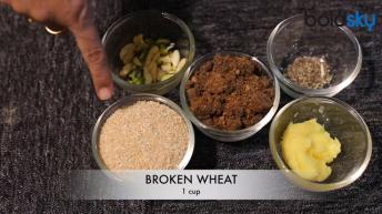 Gur ki Lapsi | Gur ki Lapsi Recipe | Boldsky