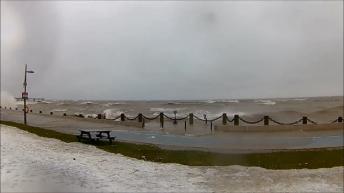 ANGRY Lake Ontario Ice Storm