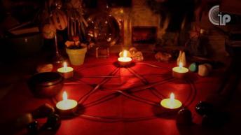 क्या आप जानते है इस मंत्र से मुर्दा भी हो जाता है जिंदा  | चमत्कारी मंत्र | Lal Kitab Ke Totke