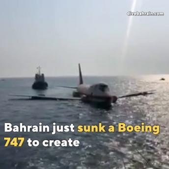 Bahrain sinks a Boeing plane to create this eerie underwater theme park