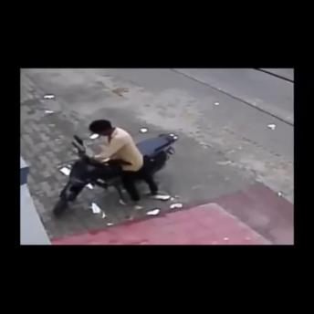 Top 5 Bike Thief caught on cctv in Live theft Caught!