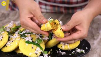 ढोकला बनाइये लेकिन लेकिन मसाले भरके| Stuffed Dhokla Recipe | Breakfast Recipe