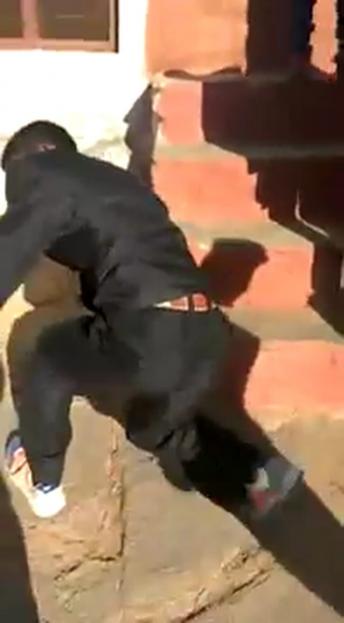 भारतीय शादी की पार्टी में मजेदार नृत्य...LOL