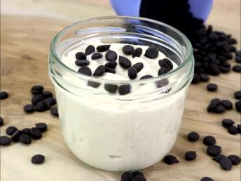 3-ingredient healthy yogurt recipe