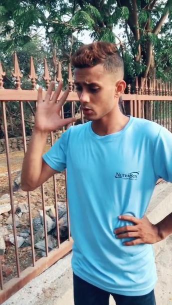 Ghusse se maar raha hu