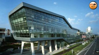 உலகின் நம்பமுடியாத 5 கட்டிடங்கள் | Most Unusual Houses in the World | Tamil Bells