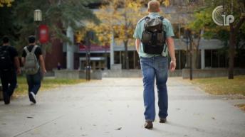 बच्चे बात नहीं मानते  जिद्दी है तो करे यह उपाय | पढ़ाई मे कमजोर और जिद्दी बच्चों के लिये टिप्स